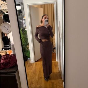 Brown Off-Shoulder Two-Piece Set